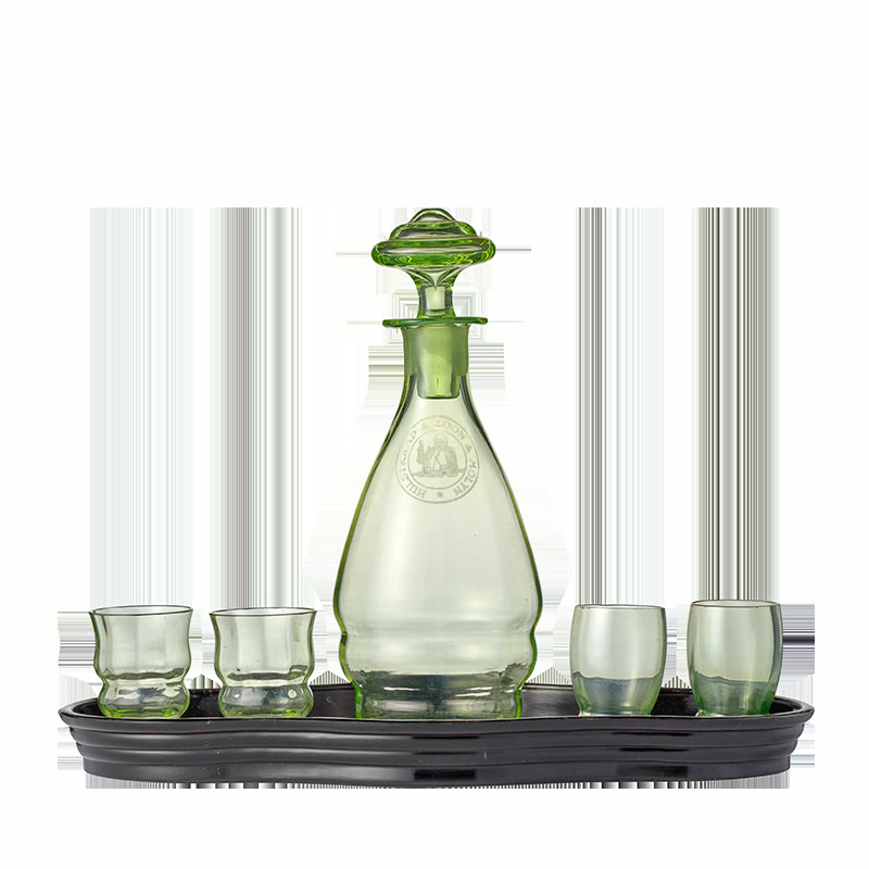 Karaf annagroen logo hoog met glaasjes-05