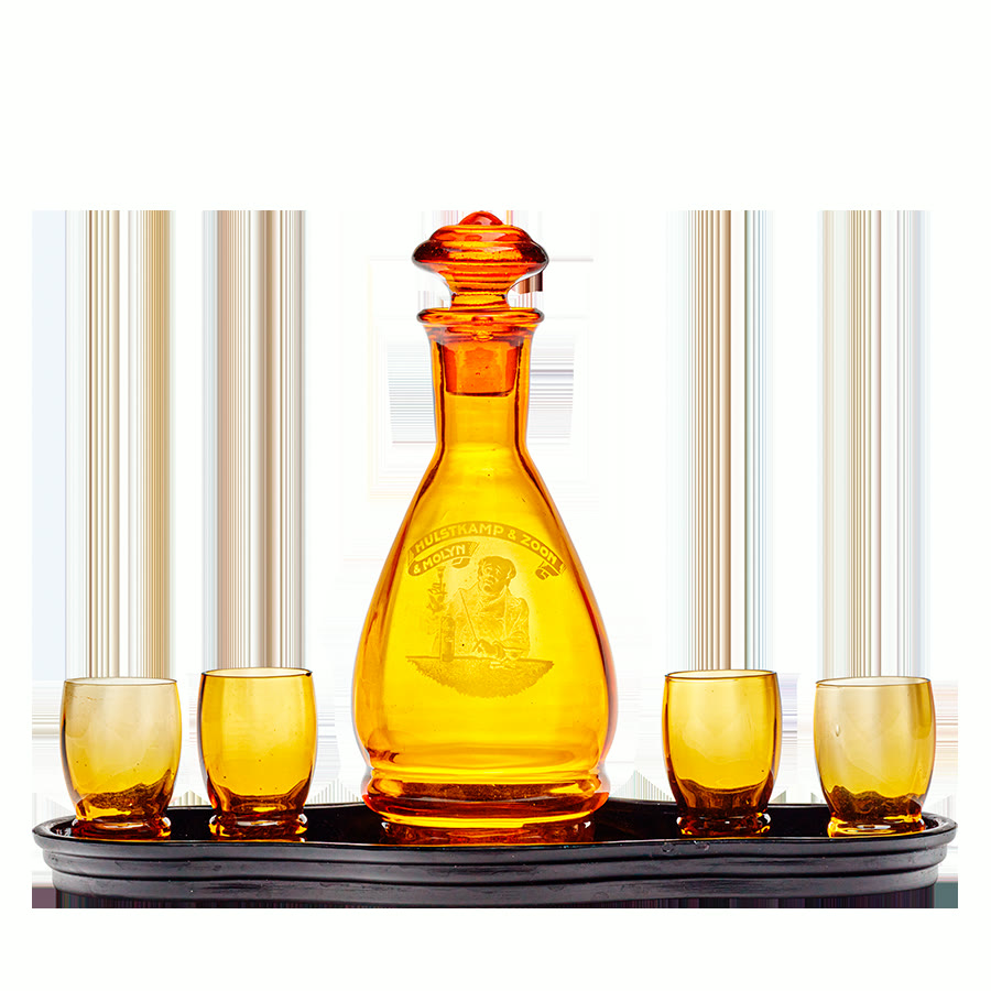 Karaf amber logo laag met glaasjes-04