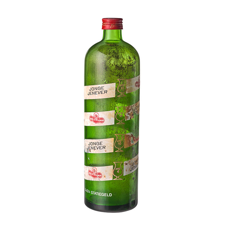Spriaal genever fles met maatverdeling